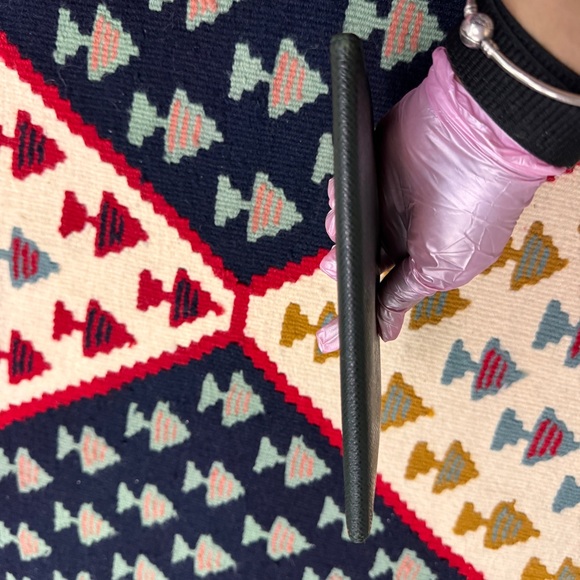 LOUIS VUITTON
Taiga Porte-Chequier Cartes Credit
Wallet - Picture 8 of 12